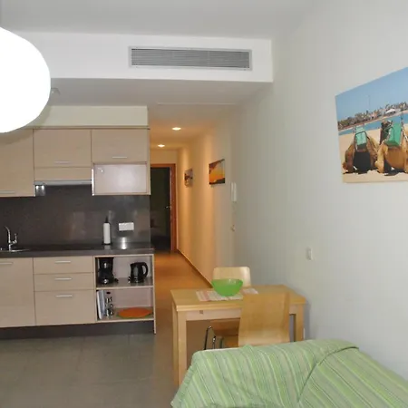 Apartamento Vigescan Giniginámar
